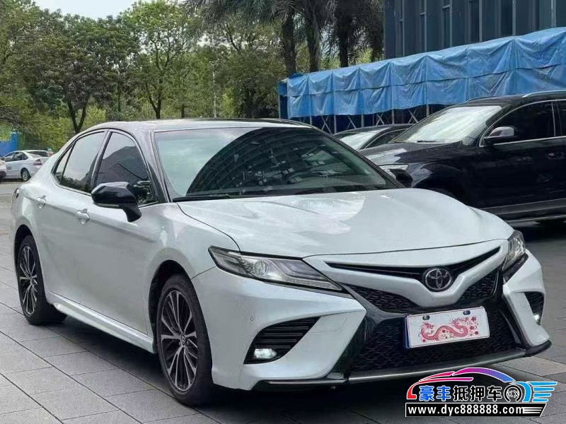 19年丰田凯美瑞轿车抵押车出售