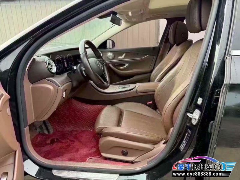 20年奔驰E轿车抵押车出售