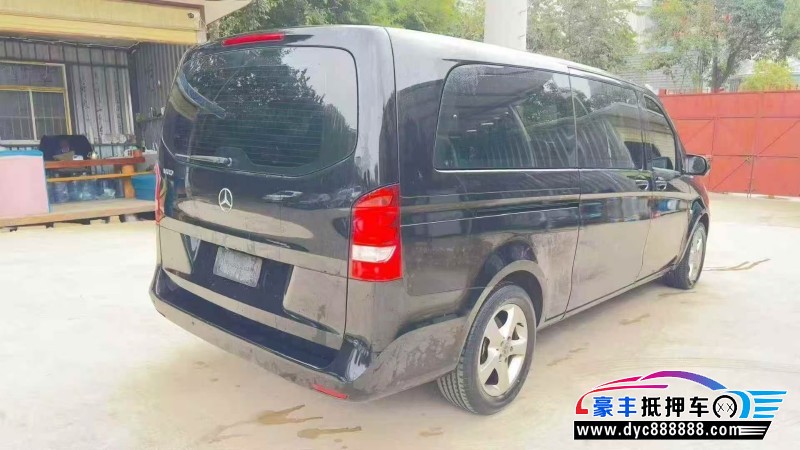 21年奔驰威霆轿车抵押车出售