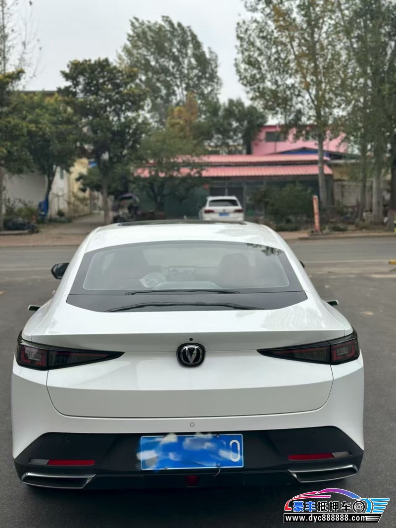 24年长安逸动轿车抵押车出售