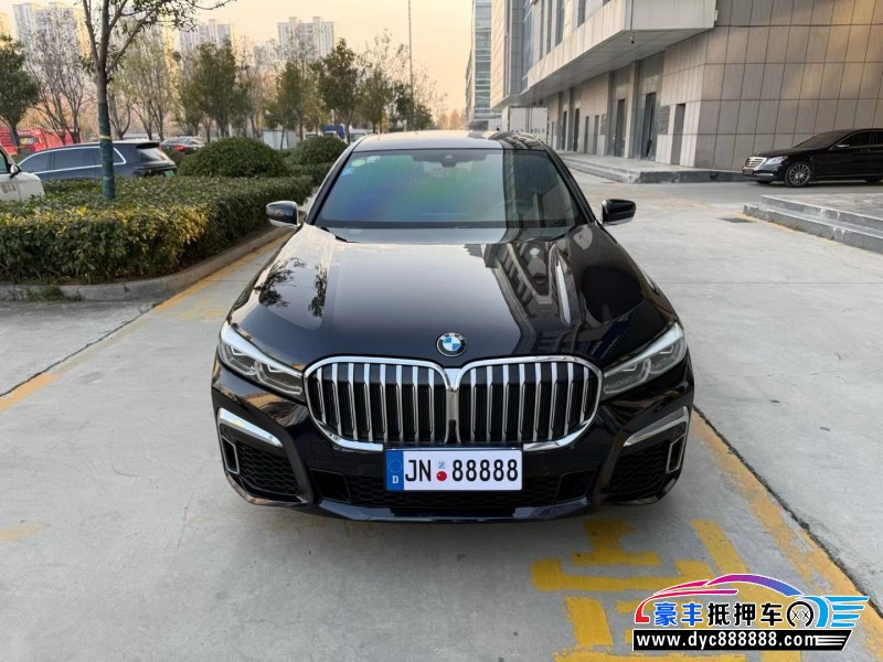 21年宝马7系轿车抵押车出售