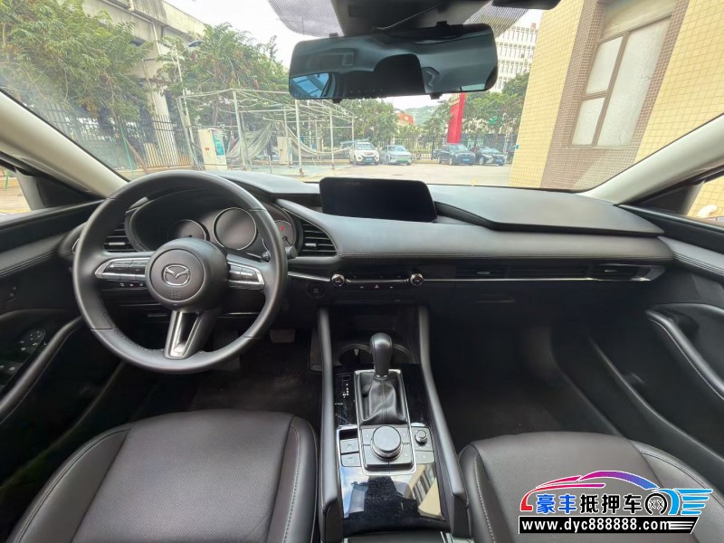 23年马自达昂克赛拉轿车抵押车出售