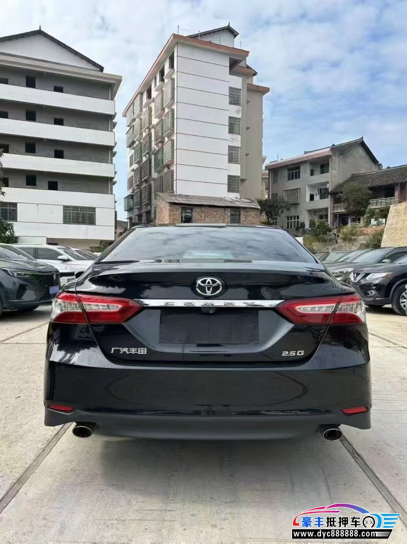 20年丰田凯美瑞轿车抵押车出售