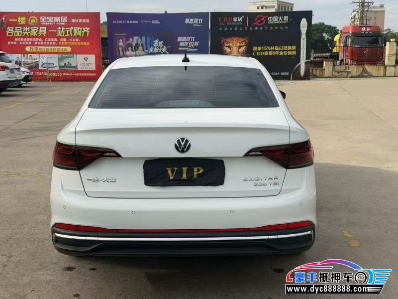 25年大众速腾轿车抵押车出售