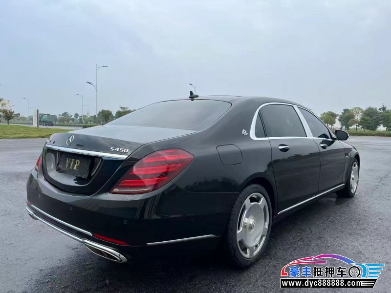 19年奔驰迈巴赫S级轿车抵押车出售