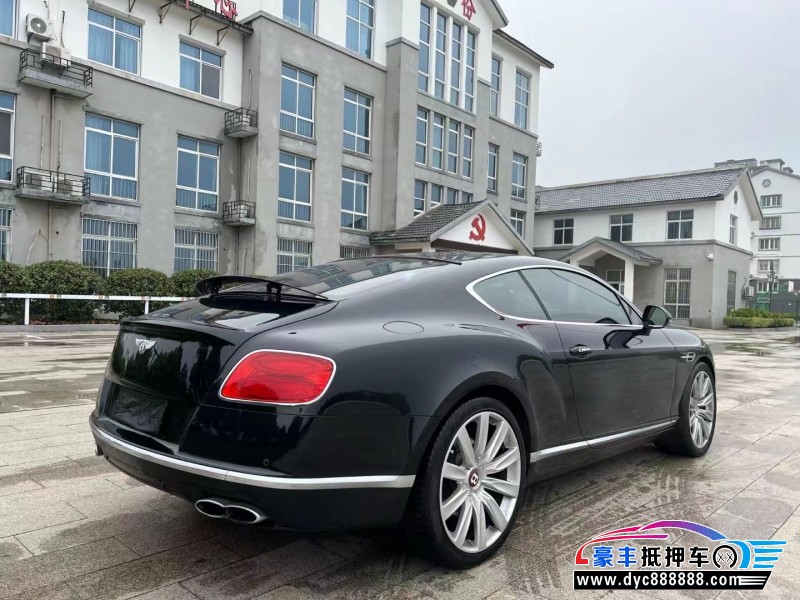 18年宾利欧陆轿车抵押车出售