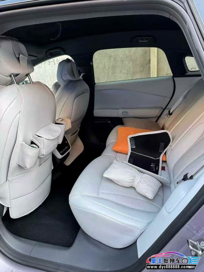 25年小鹏汽车P7轿车抵押车出售