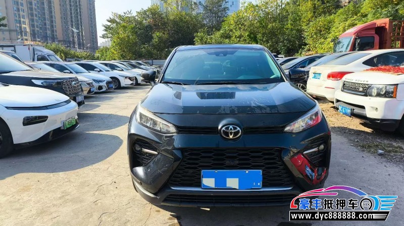 抵押车出售23年丰田威兰达轿车