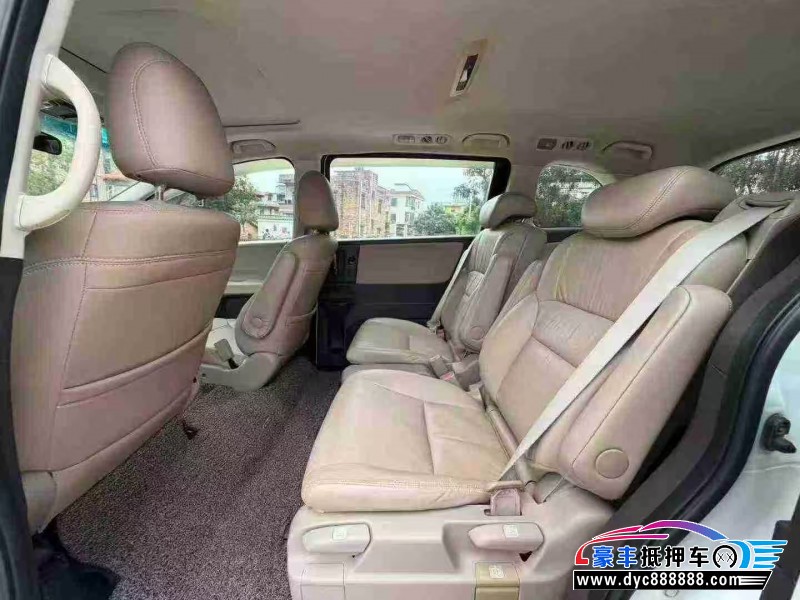 16年本田奥德赛轿车抵押车出售