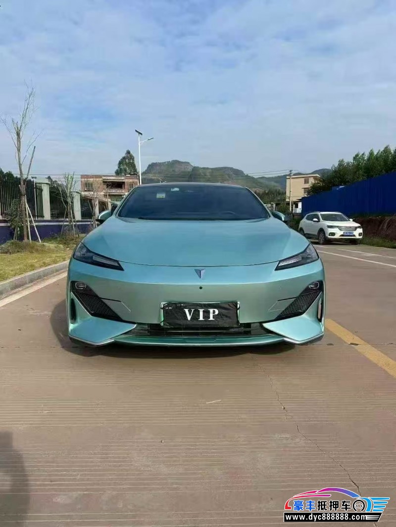 抵押车出售23年长安深蓝SL03轿车