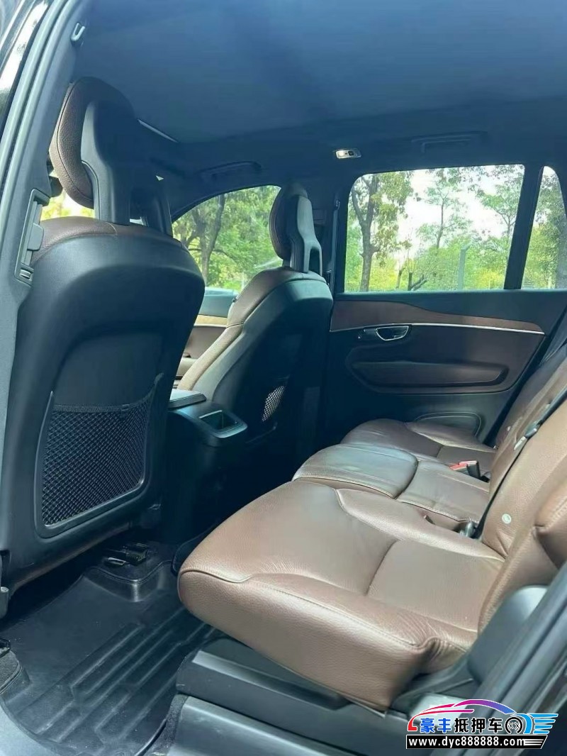 21年沃尔沃XC90轿车抵押车出售