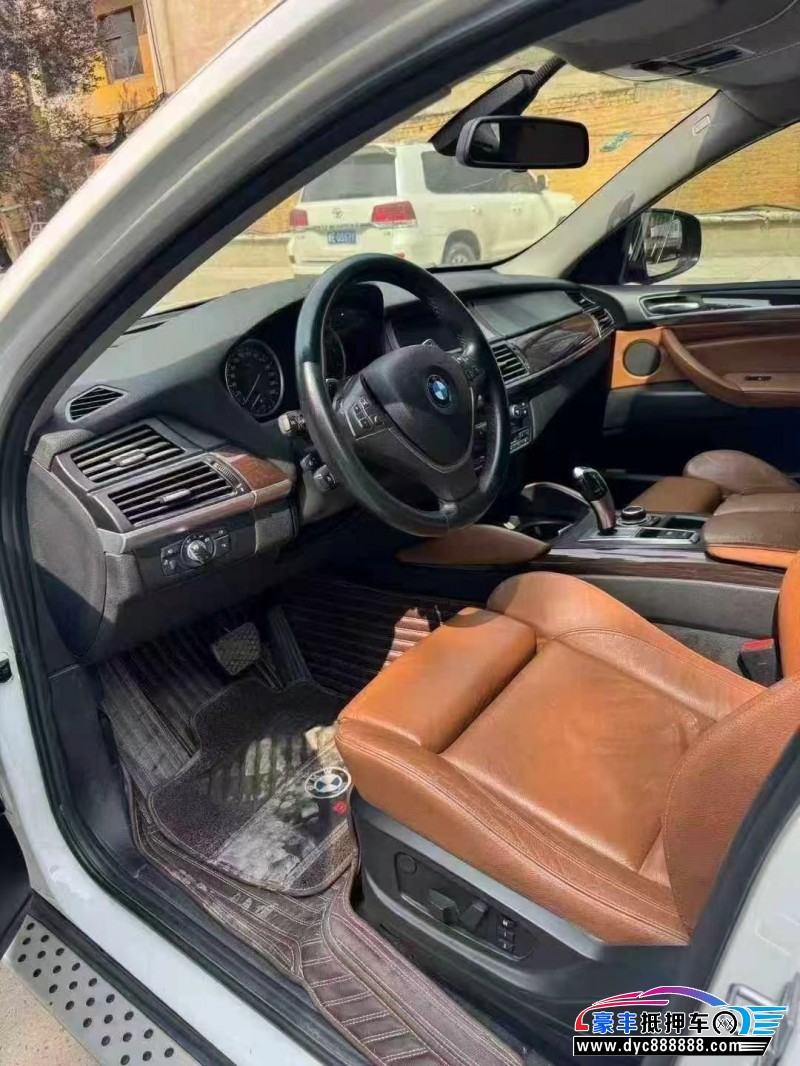 13年宝马X6SUV抵押车出售