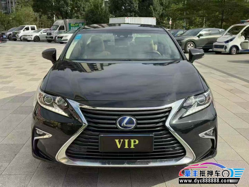 17年雷克萨斯ES轿车抵押车出售
