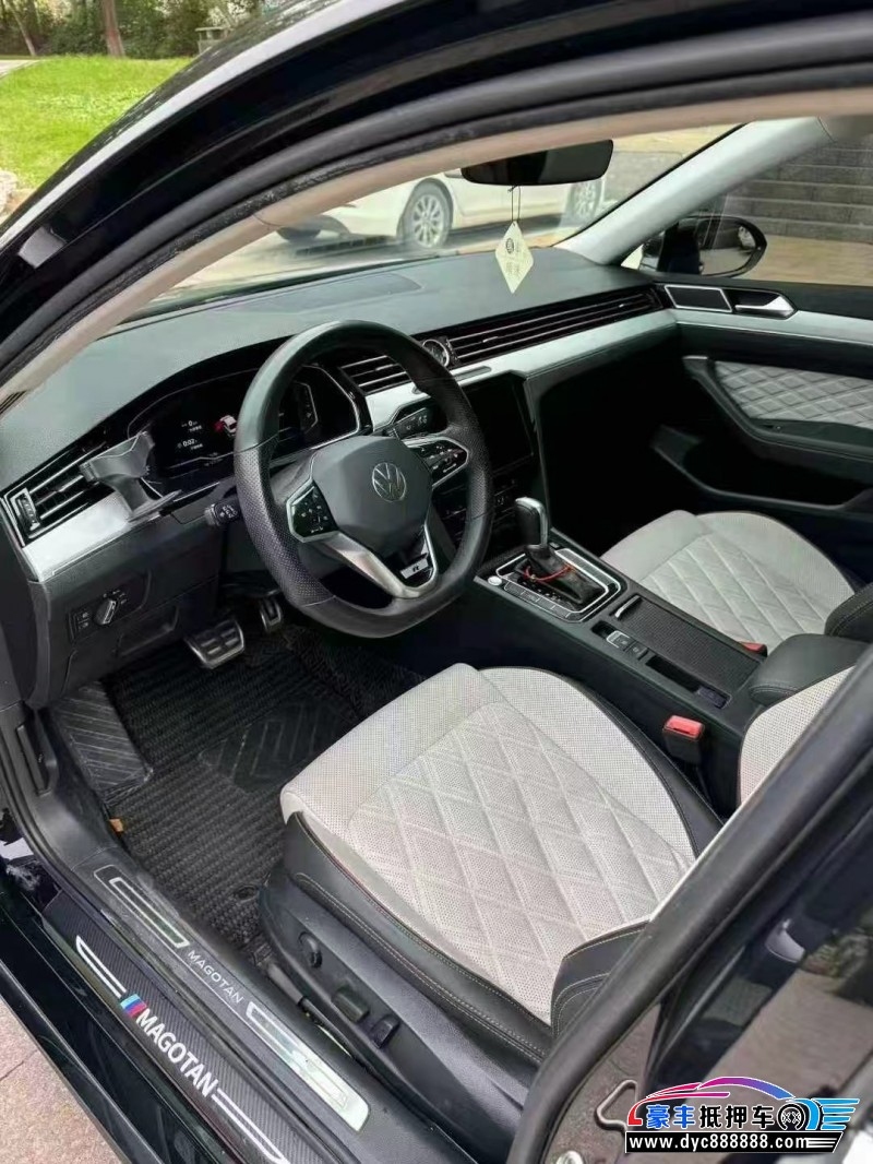 23年大众迈腾轿车抵押车出售