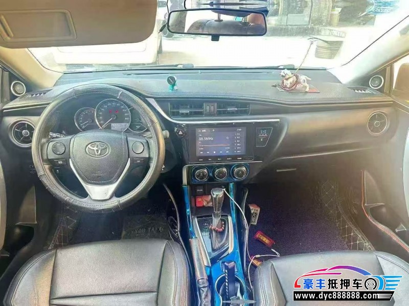 19年丰田雷凌轿车抵押车出售