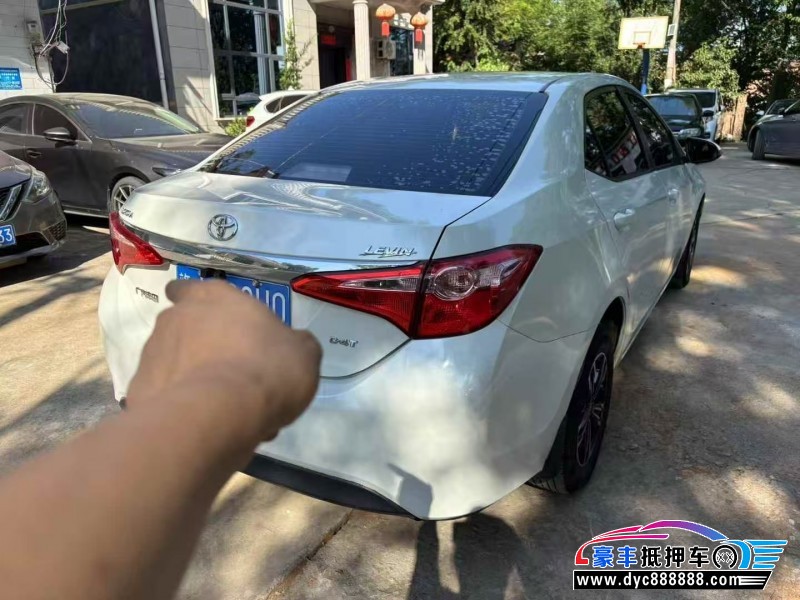 19年丰田雷凌轿车抵押车出售