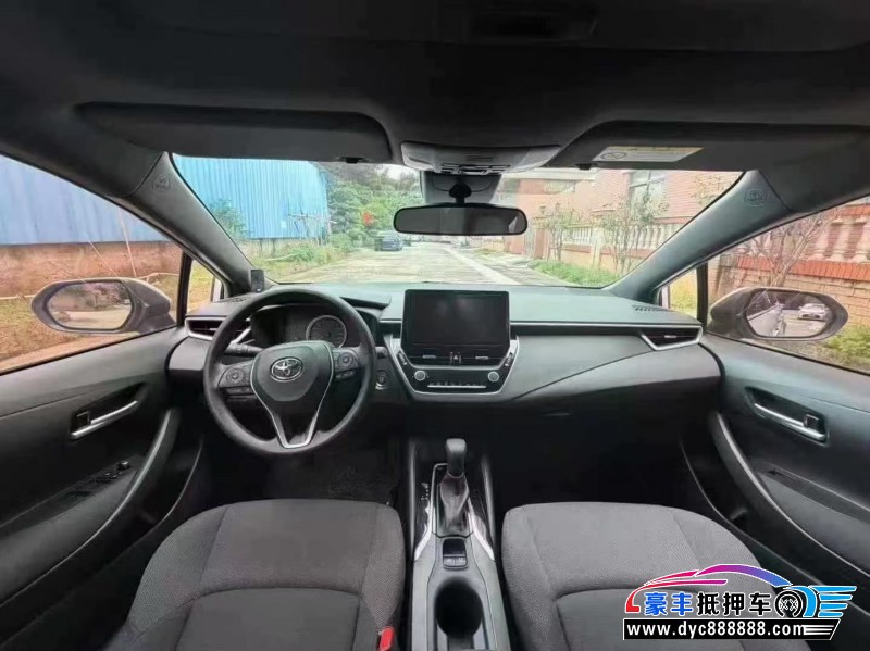 23年丰田雷凌轿车抵押车出售