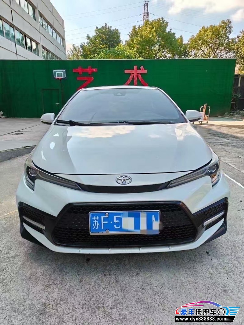 22年丰田雷凌轿车抵押车出售