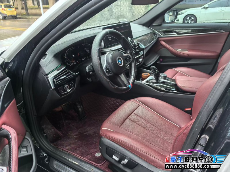 22年宝马5系轿车抵押车出售