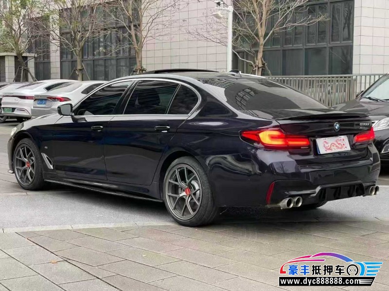 21年宝马5系轿车抵押车出售