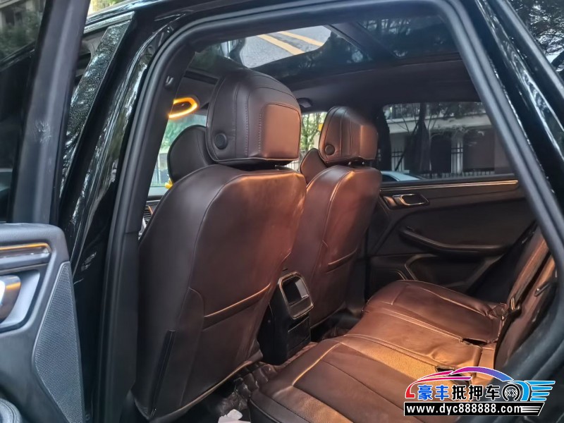 15年保时捷Macan迈凯轿车抵押车出售