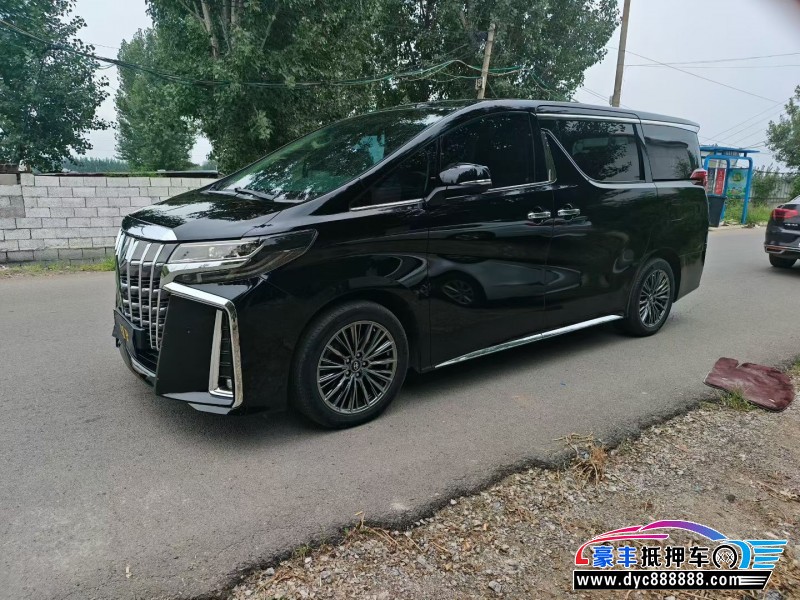 17年丰田埃尔法轿车抵押车出售