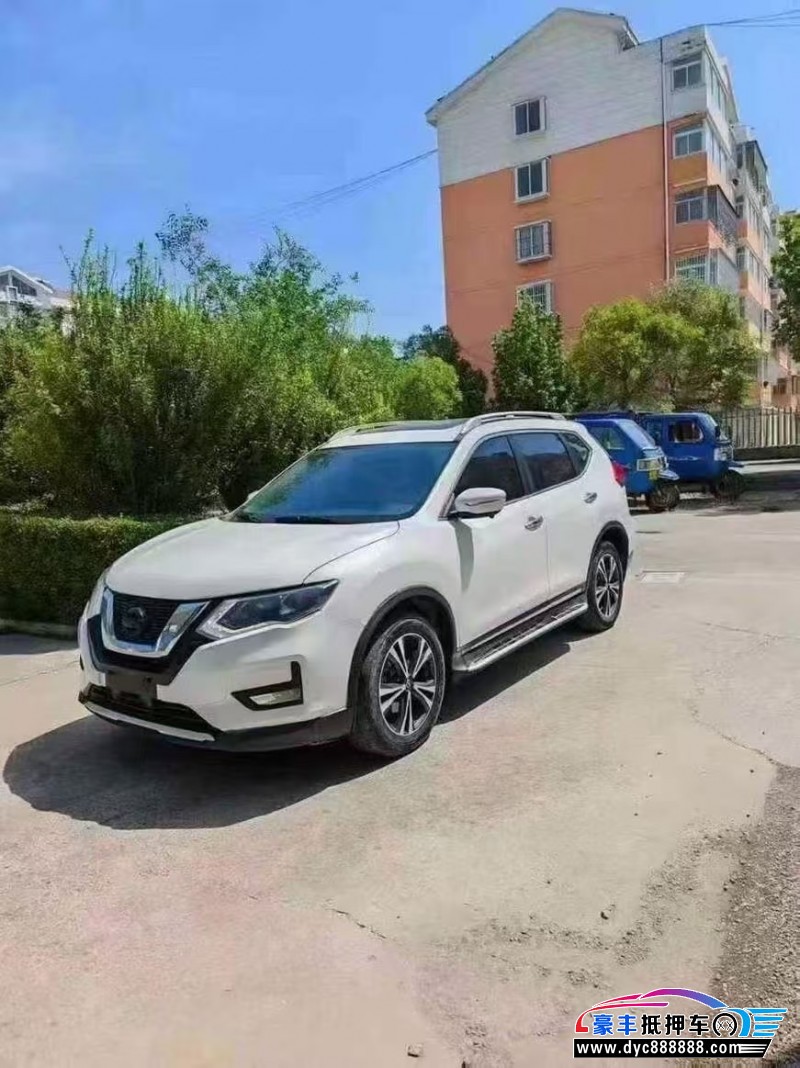 18年日产奇骏SUV抵押车出售