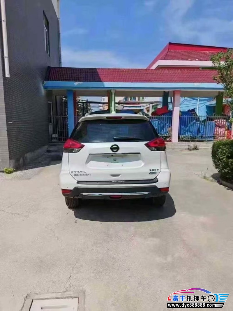 18年日产奇骏SUV抵押车出售