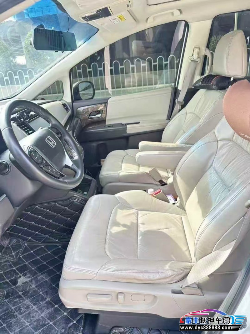 17年本田奥德赛MPV抵押车出售