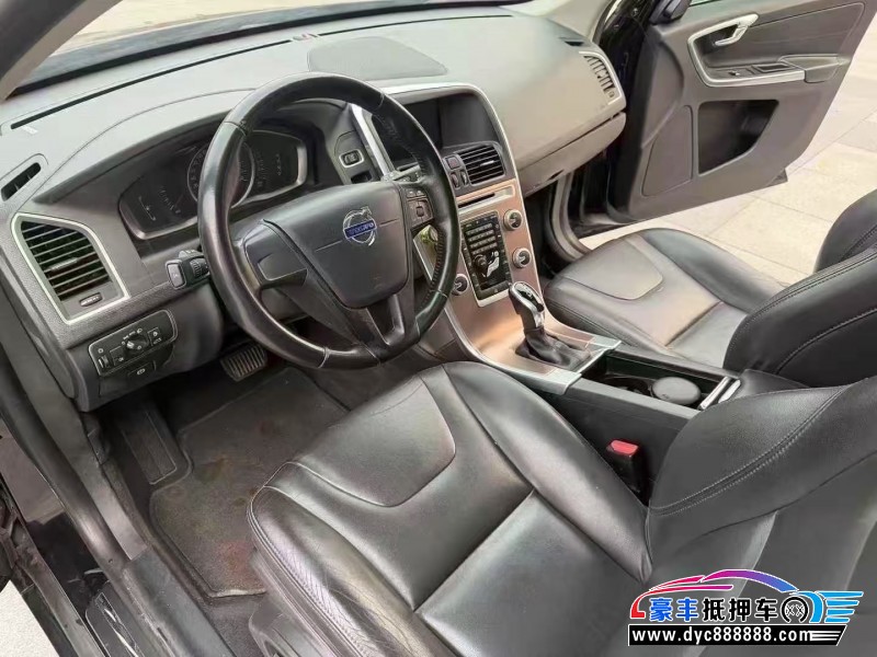 17年沃尔沃XC60SUV抵押车出售