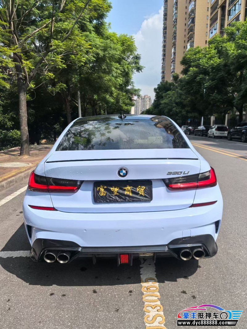 22年宝马3系轿车抵押车出售