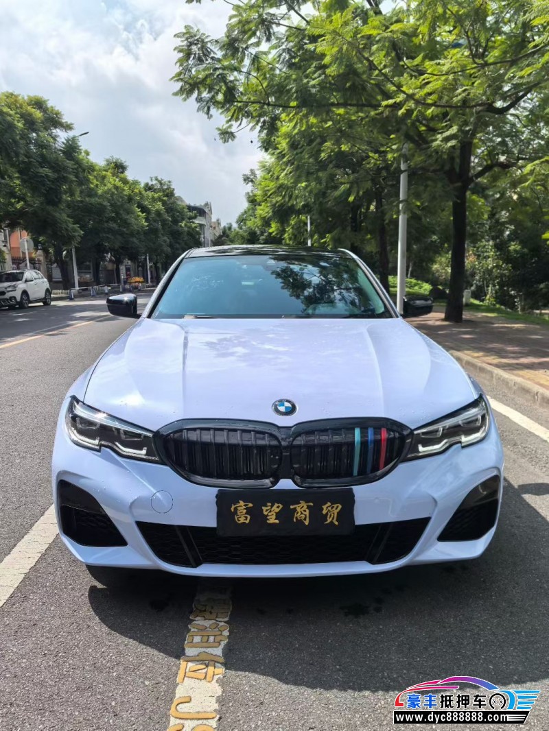 22年宝马3系轿车抵押车出售