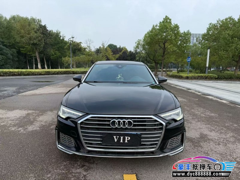 抵押车出售20年奥迪A6L轿车