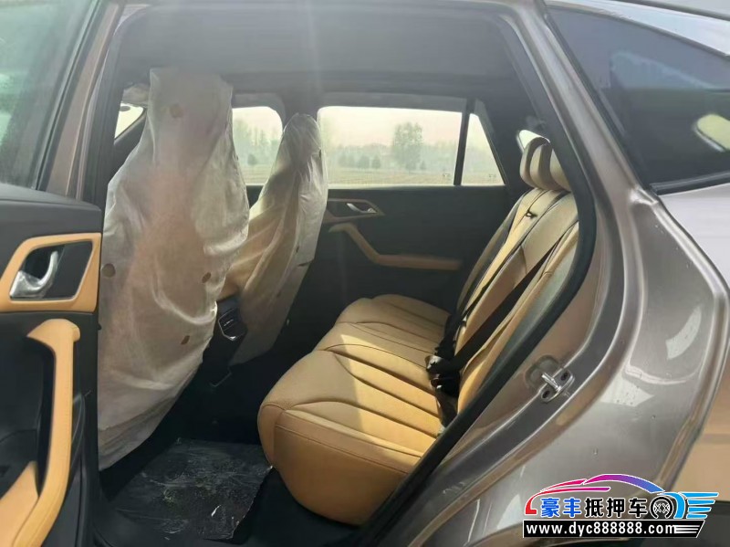 25年荣威ERX5轿车抵押车出售