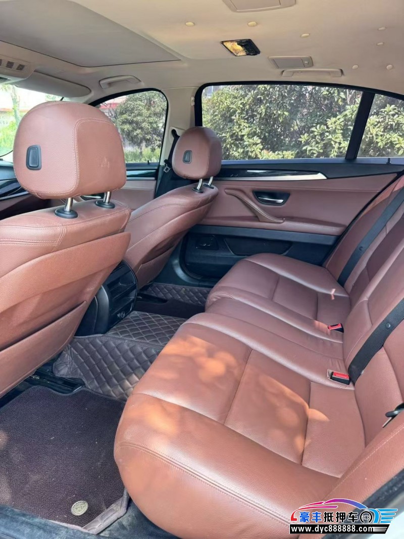 15年宝马5系轿车抵押车出售