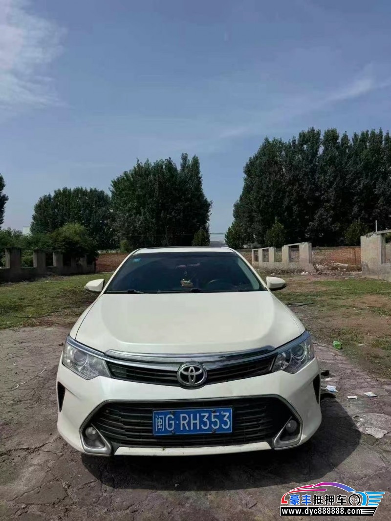 17年丰田凯美瑞轿车抵押车出售