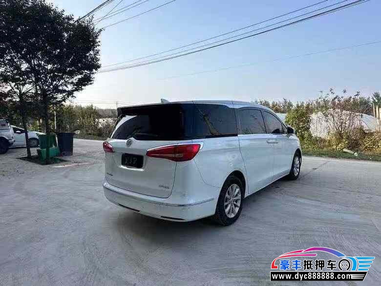 18年别克GL8轿车抵押车出售