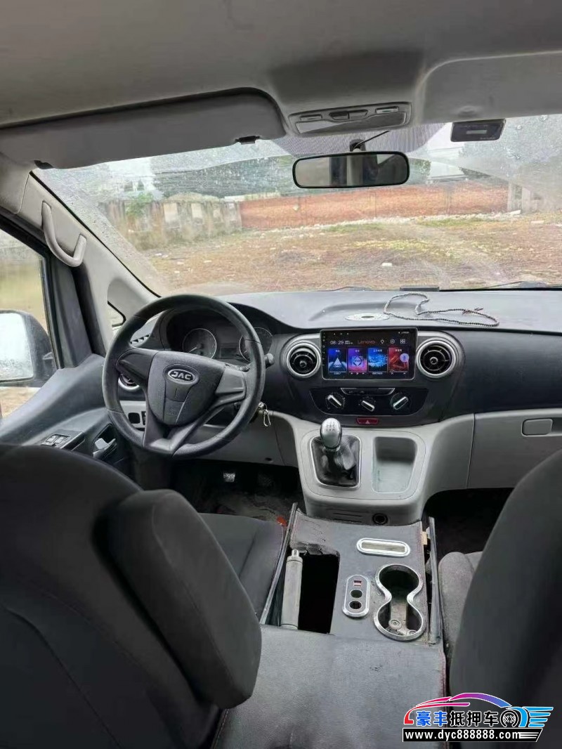 23年江淮瑞风M3轿车抵押车出售