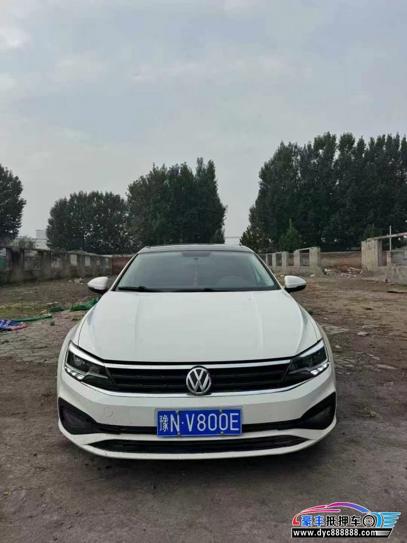 20年大众凌渡轿车抵押车出售