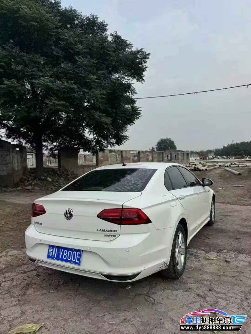 20年大众凌渡轿车抵押车出售