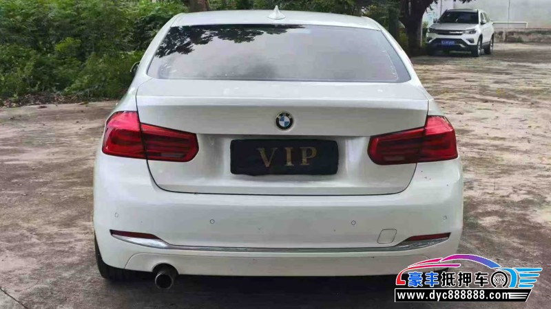 17年宝马3系轿车抵押车出售