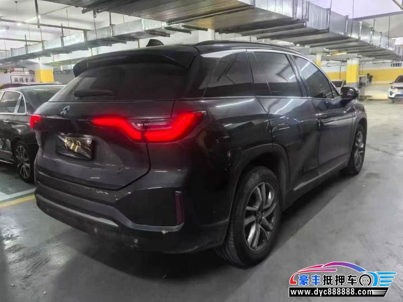 22年蔚来ES6轿车抵押车出售