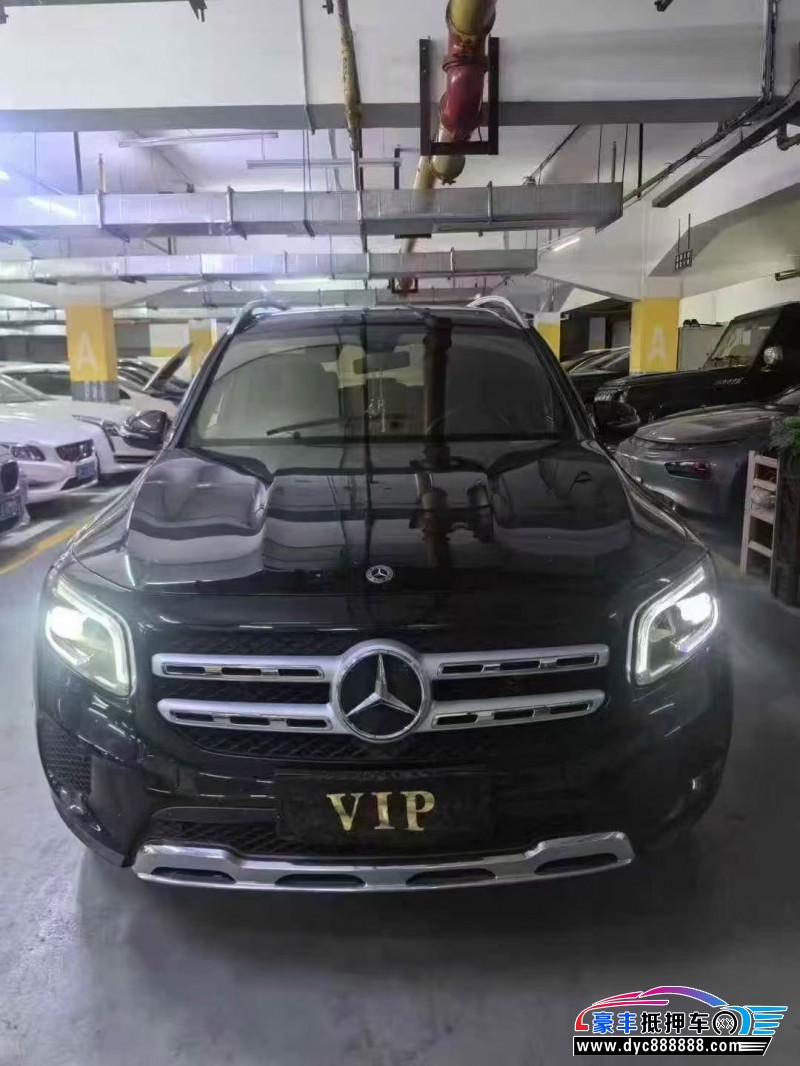 21年奔驰GLB轿车抵押车出售