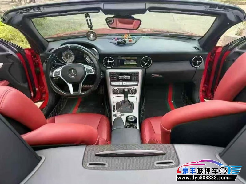 12年奔驰SLK轿车抵押车出售