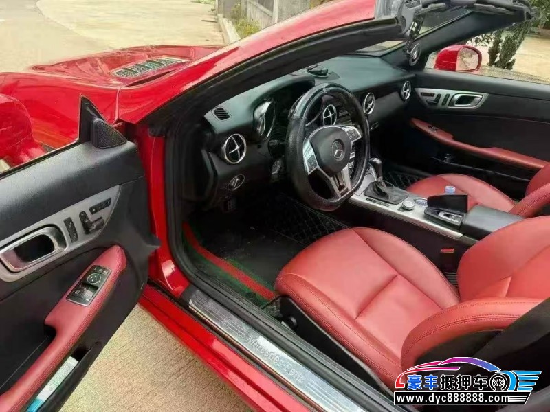 12年奔驰SLK轿车抵押车出售