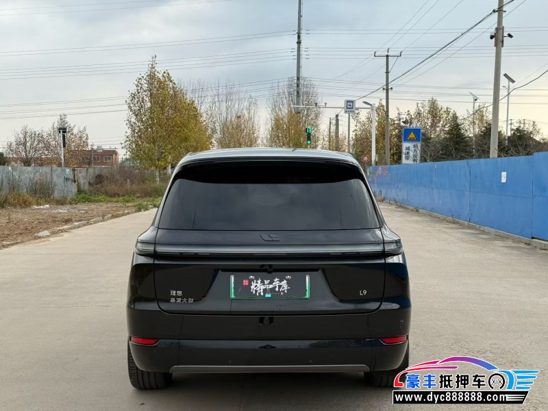 23年理想L9轿车抵押车出售