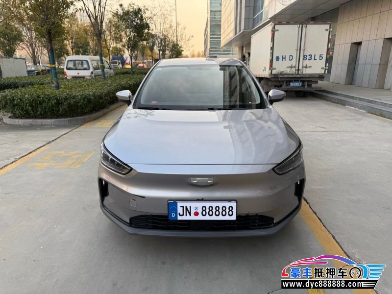 23年吉利几何轿车抵押车出售