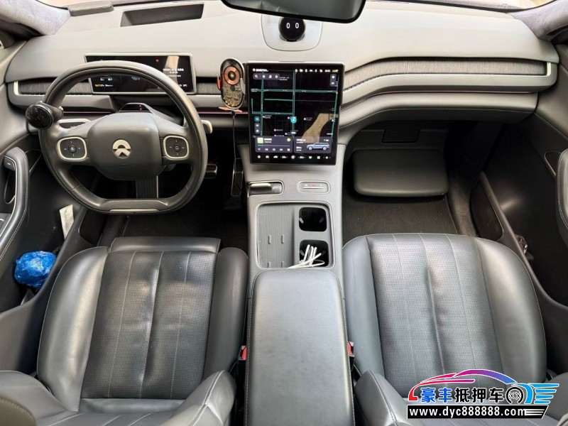 24年蔚来ES8轿车抵押车出售