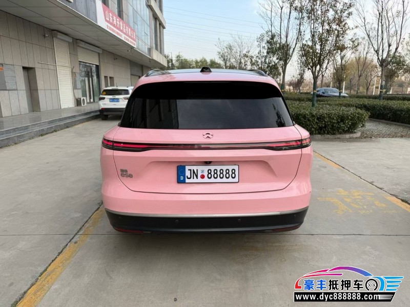 24年蔚来ES8轿车抵押车出售