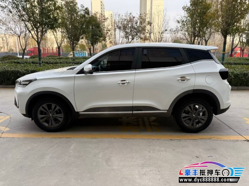 21年凯翼炫界轿车抵押车出售